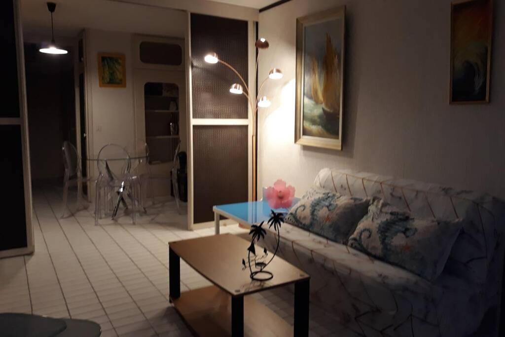 Le Cocon De Flo, Studio Face A La Mer Au Couchant La Grande-Motte Exterior photo